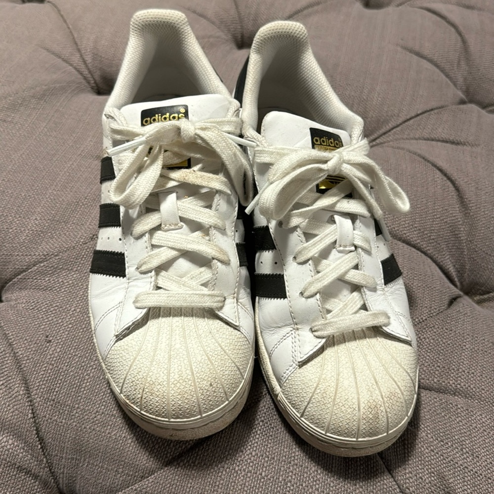 Adidas Superstar